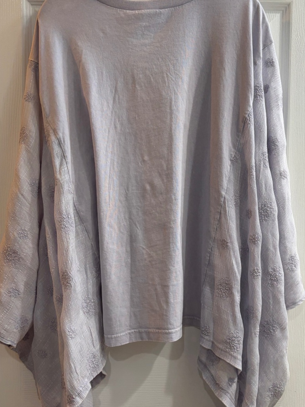 NEW EASEL PEACE PATCH FRONT MINERAL WASHED PONCHO TOP LILAC OVERSIZED SMALL - Picture 5 of 5